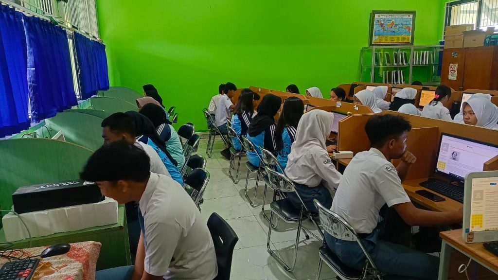 SMAN 105 Jakarta Kembali Gelar Try Out KJP: Persiapan Matang untuk Raih Hasil Terbaik! whatsapp image 2026 01 13 at 22.43.31 (2)
